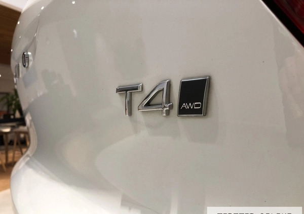 Volvo XC 40 cena 139900 przebieg: 97362, rok produkcji 2020 z Żnin małe 497